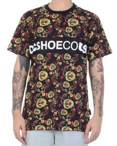 CAMISA-basica-marca-dc-original-estampa-floral-cor-preta-estilo-skate-sucata-brazil-maua-moda-skatista-streetwear-