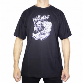 CAMISA-basica-marca-narina-estampa-no-peito-cor-preto-estilo-skate-sucata-brazil-maua-moda-skatista-streetwear-3