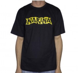 CAMISA-basica-marca-narina-estampa-no-peito-cor-preto-estilo-skate-sucata-brazil-maua-moda-skatista-streetwear-45