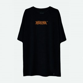 CAMISA-basica-marca-narina-estampa-no-peito-cor-preto-estilo-skate-sucata-brazil-maua-moda-skatista-streetwear-6