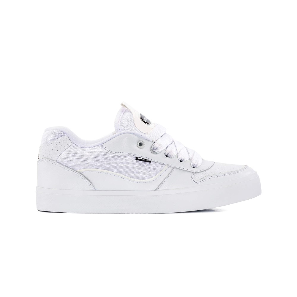 Tenis_marca_hocks_cor_brilhante_branco_alvejante_sucata_brazil_moda_streetwear